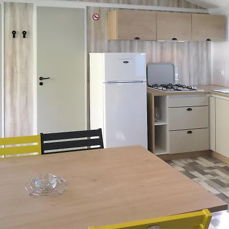 Camping L'estanquet 410s